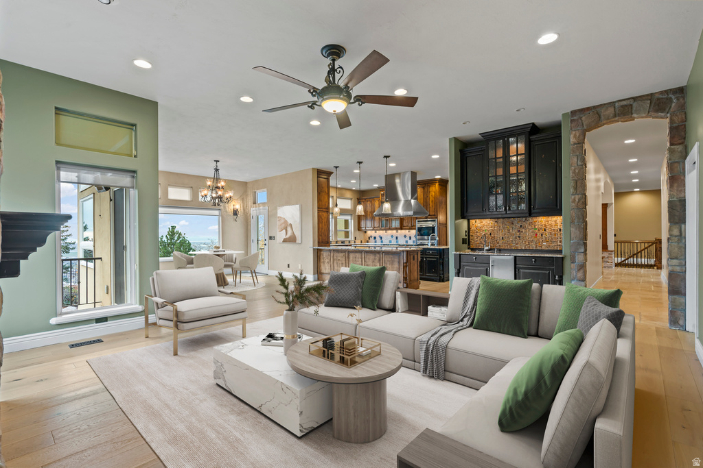 1107 N TWICKENHAM DR Salt Lake City, UT 84103