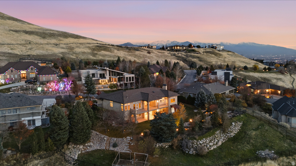 1107 N TWICKENHAM DR Salt Lake City, UT 84103