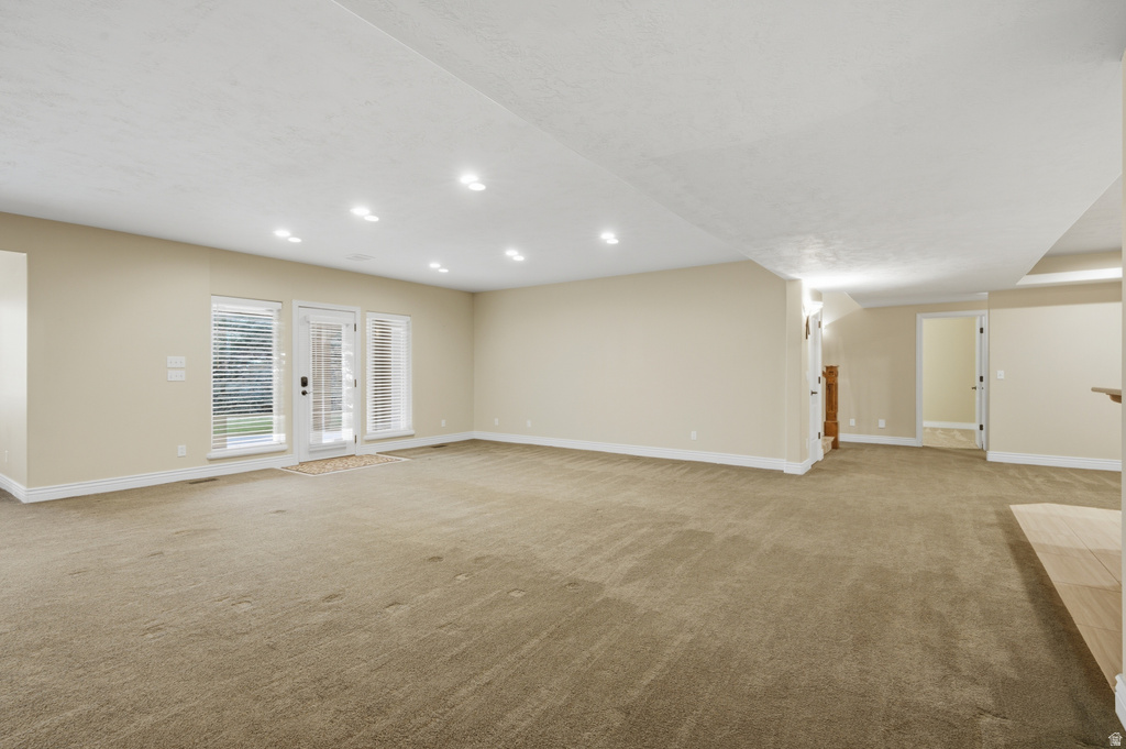 1107 N TWICKENHAM DR Salt Lake City, UT 84103