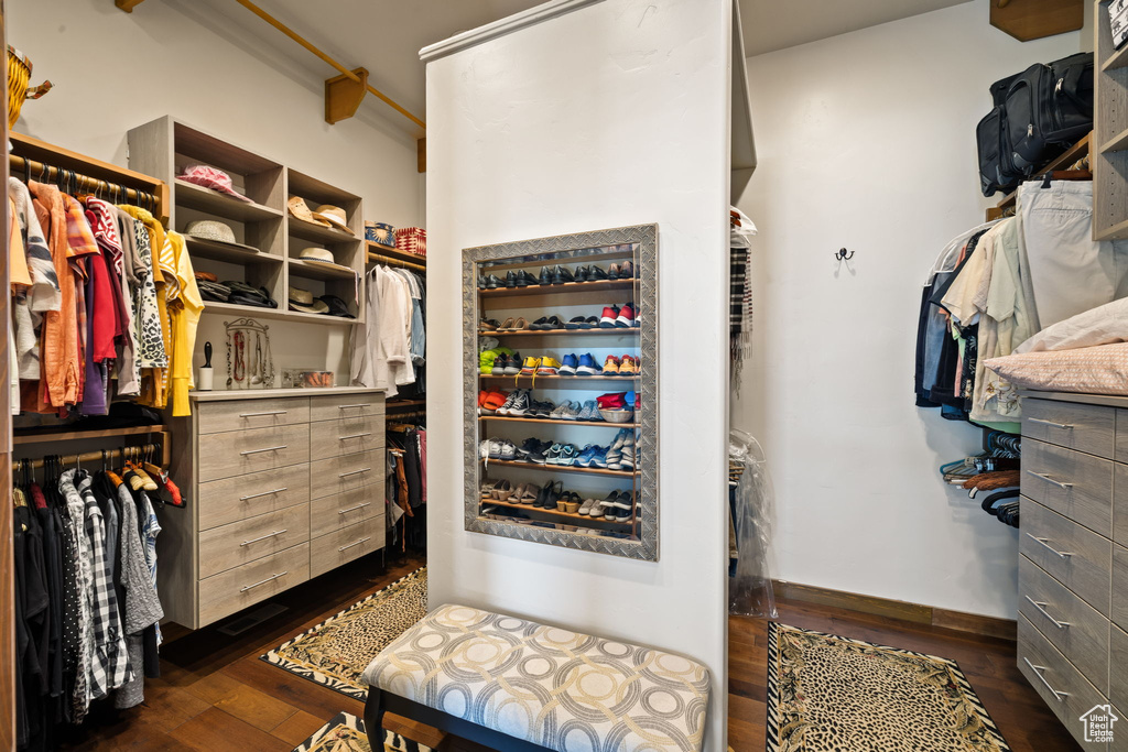 1107 N TWICKENHAM DR Salt Lake City, UT 84103