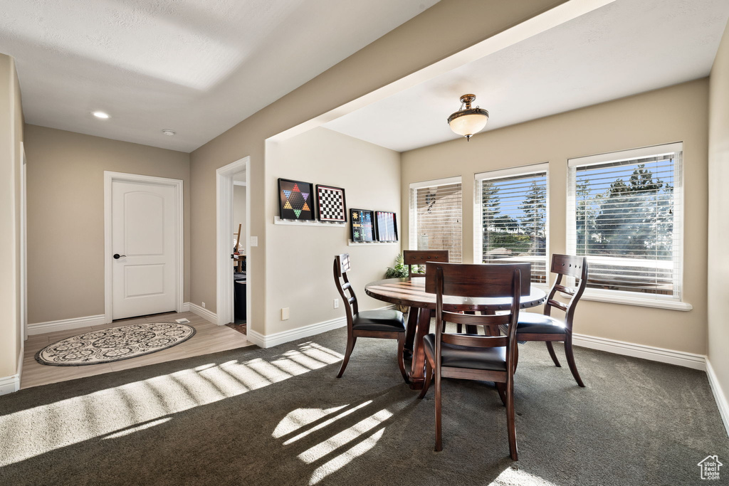 1107 N TWICKENHAM DR Salt Lake City, UT 84103
