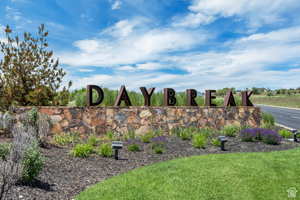 10603 S TOPVIEW RD South Jordan, UT 84009