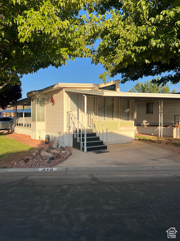1160 E TELEGRPAH ST #218 Washington, UT 84780