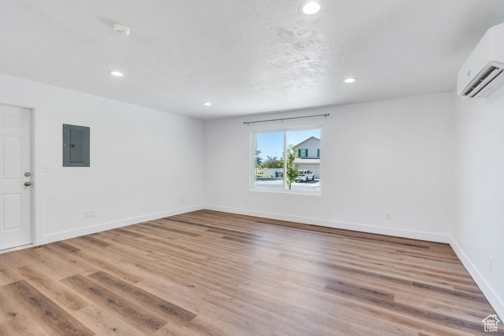 1042 W 500 N Pleasant Grove, UT 84062