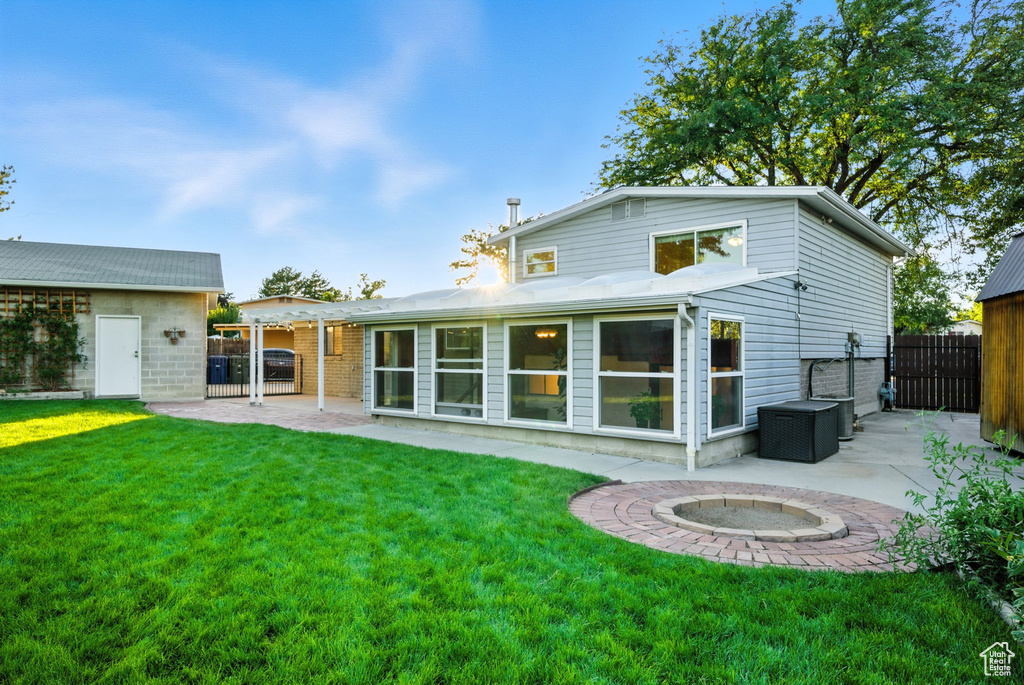 4362 S MOORGATE CIR West Valley City, UT 84120