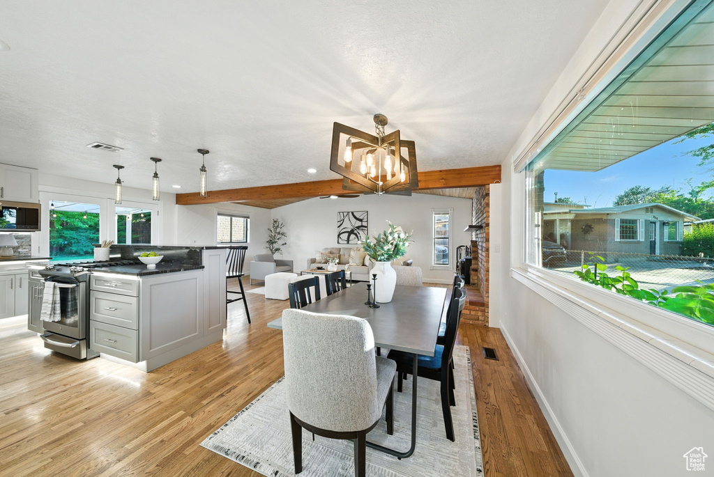 4362 S MOORGATE CIR West Valley City, UT 84120