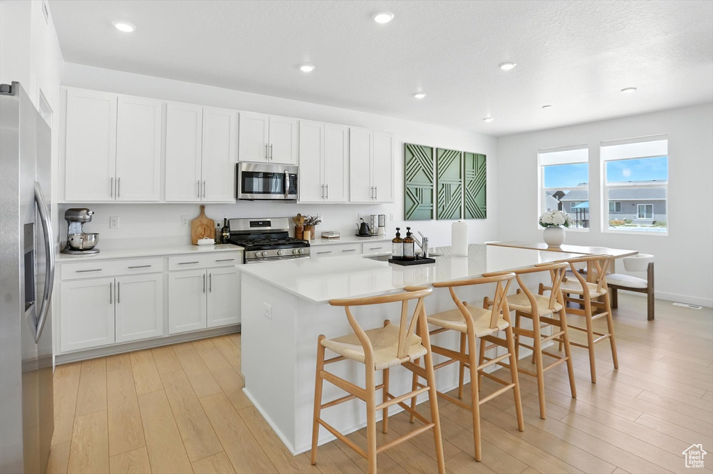 3287 N REDFOX DR Eagle Mountain, UT 84005