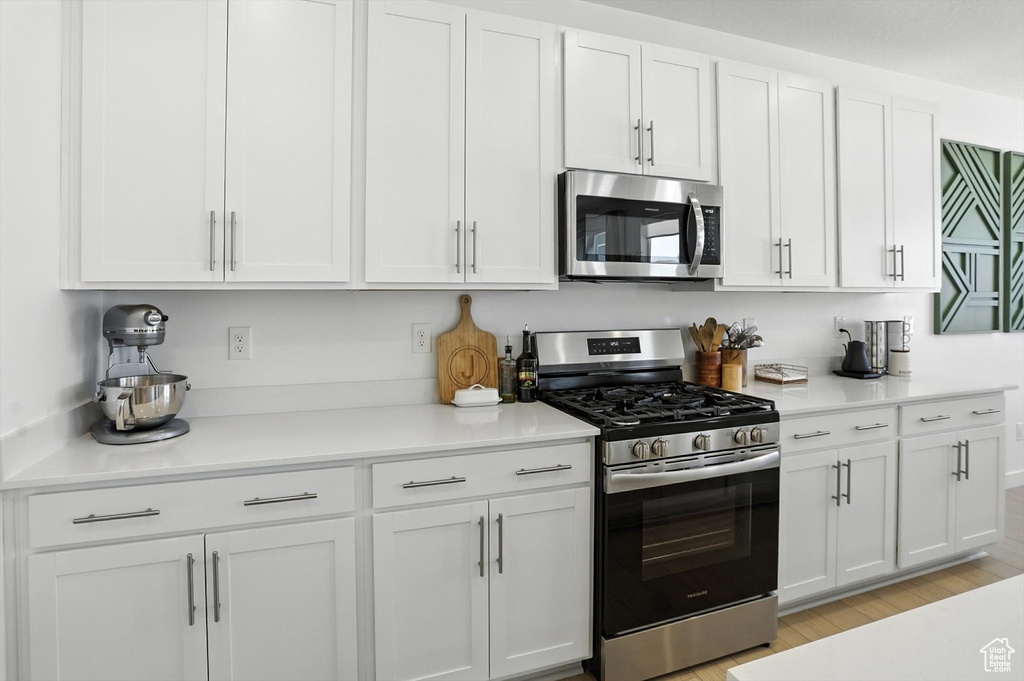 3287 N REDFOX DR Eagle Mountain, UT 84005