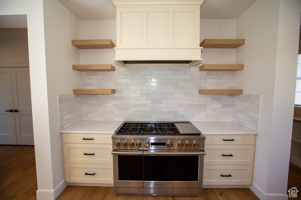 1952 W COMANCHE CIR Farmington, UT 84025