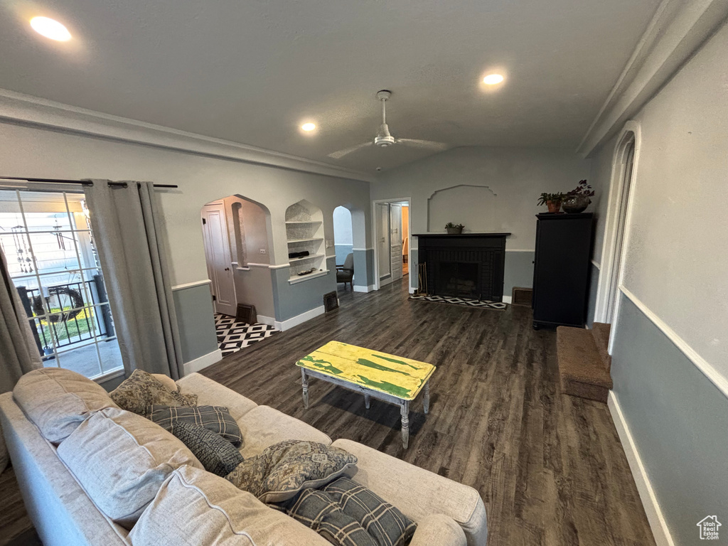 Photo 3 for MLS #2104778 at 117 S 7th St