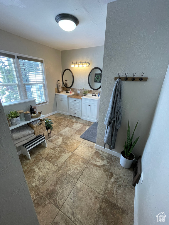 Photo 16 for MLS #2104778 at 117 S 7th St