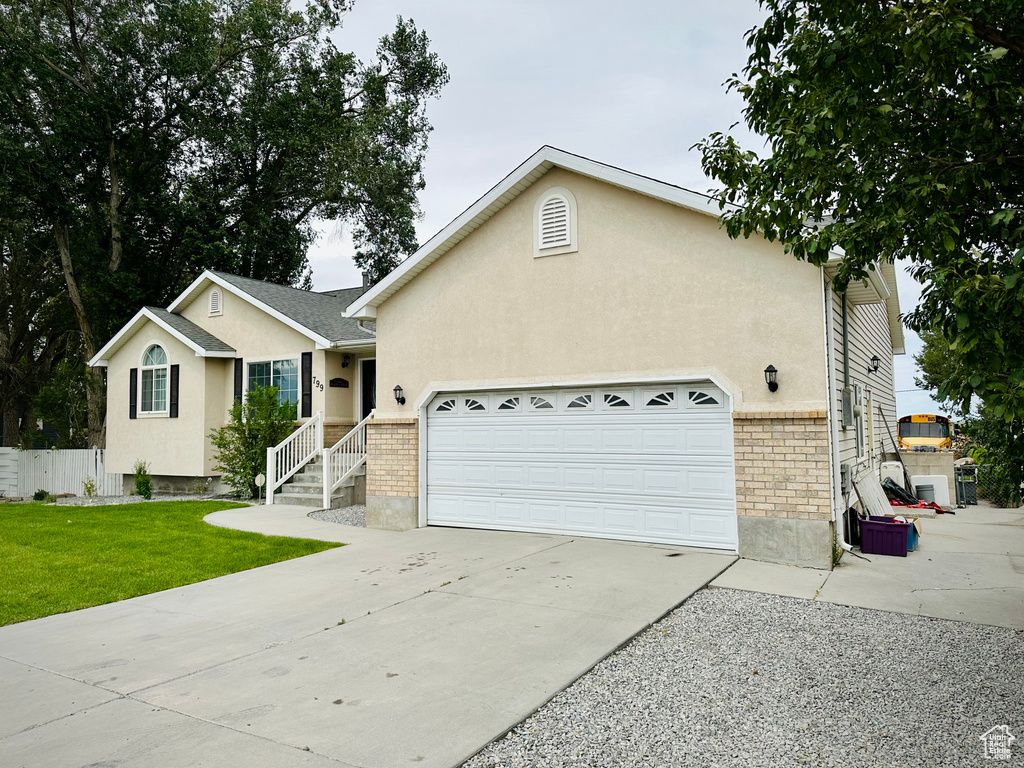 Photo 10 for MLS #2104780 at 799 E Main St