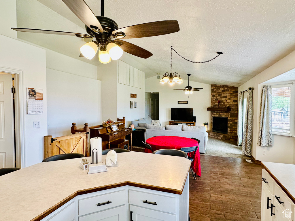 Photo 13 for MLS #2104780 at 799 E Main St