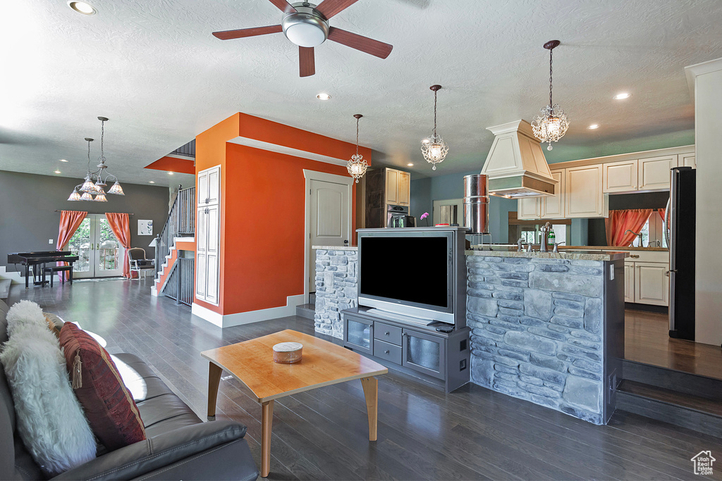 4436 E KENBRIDGE CT. Salt Lake City, UT 84108