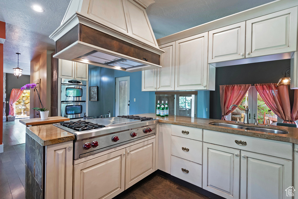 4436 E KENBRIDGE CT. Salt Lake City, UT 84108