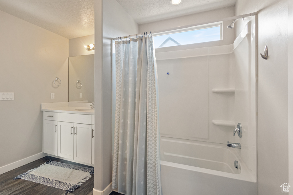 Photo 11 for MLS #2104782 at 519 S Valkyries Ln