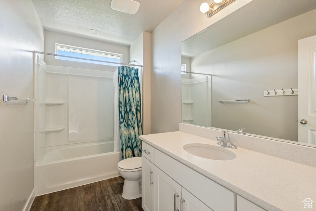 Photo 12 for MLS #2104782 at 519 S Valkyries Ln