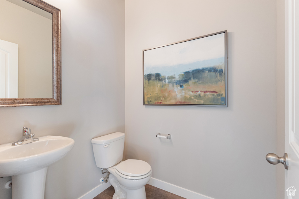 Photo 14 for MLS #2104782 at 519 S Valkyries Ln