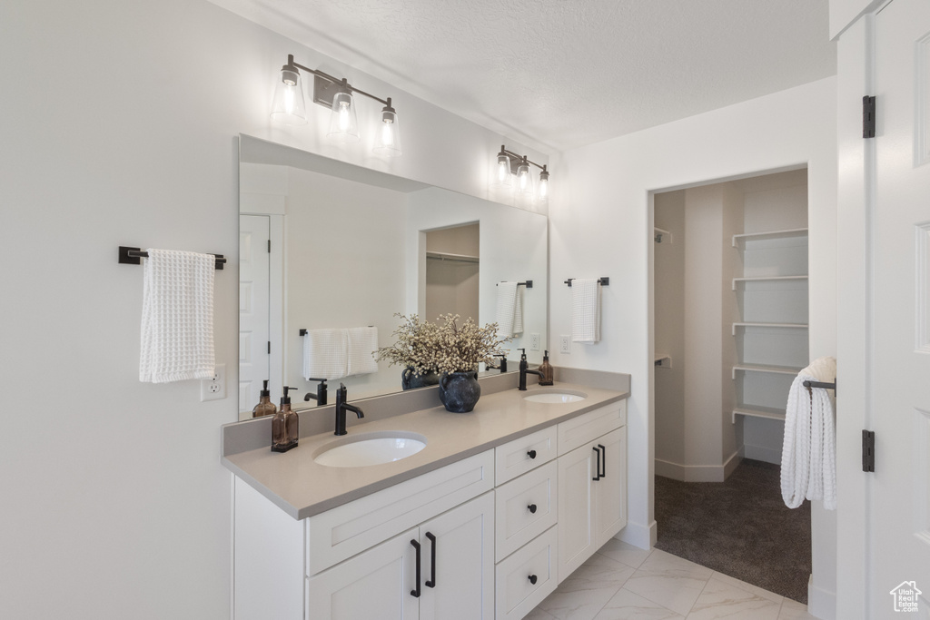 Photo 16 for MLS #2104783 at 13626 S Langdon Dr