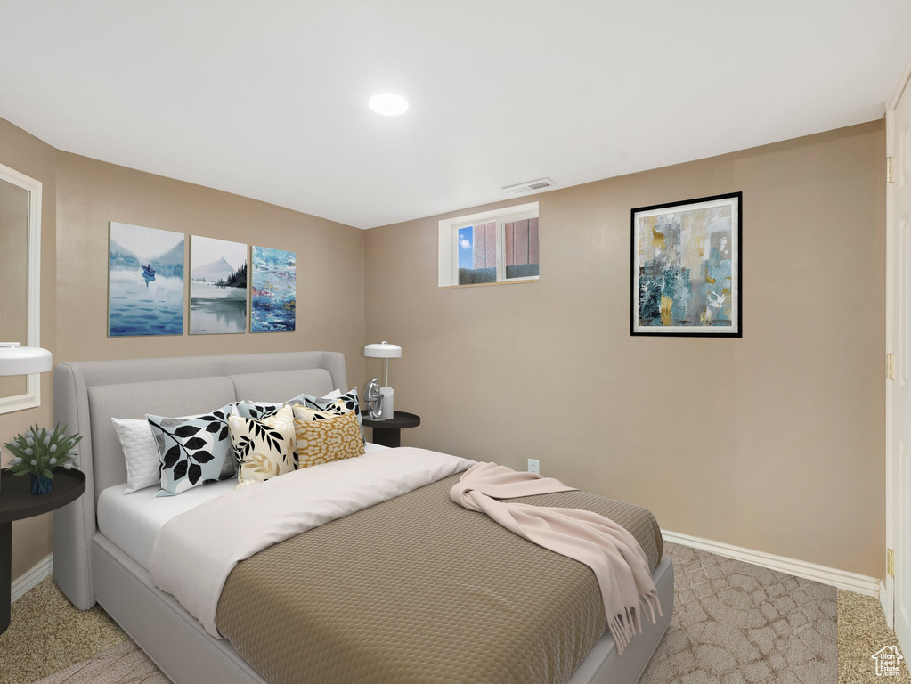 770 LAKE CIR Millcreek, UT 84106