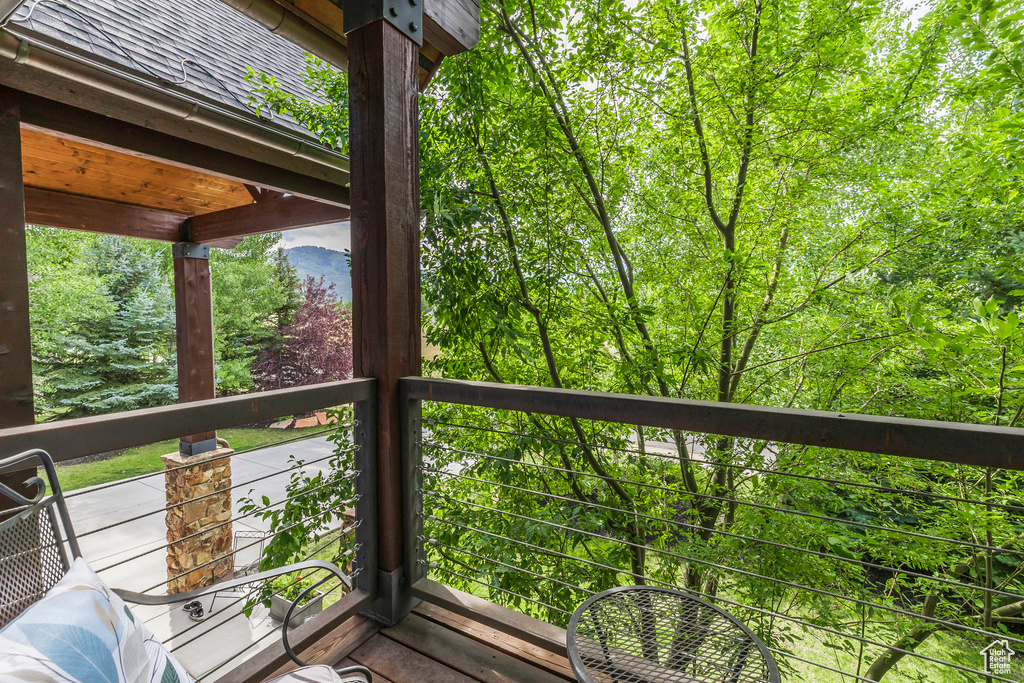 Photo 14 for MLS #2104789 at 2054 Paddington Dr