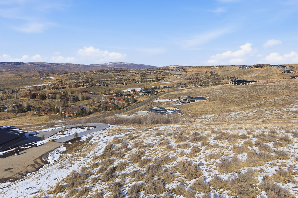 6897  BUGLE TRL Park City, UT 84098