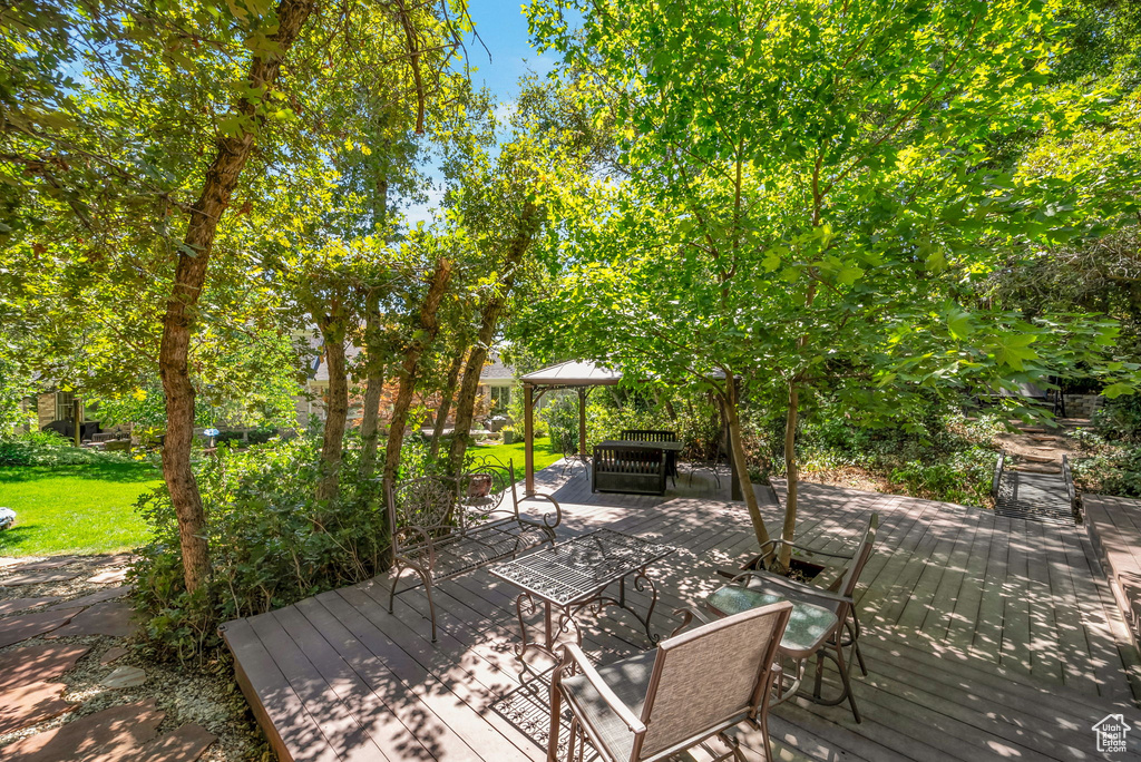 8035 S DANISH RD Cottonwood Heights, UT 84121