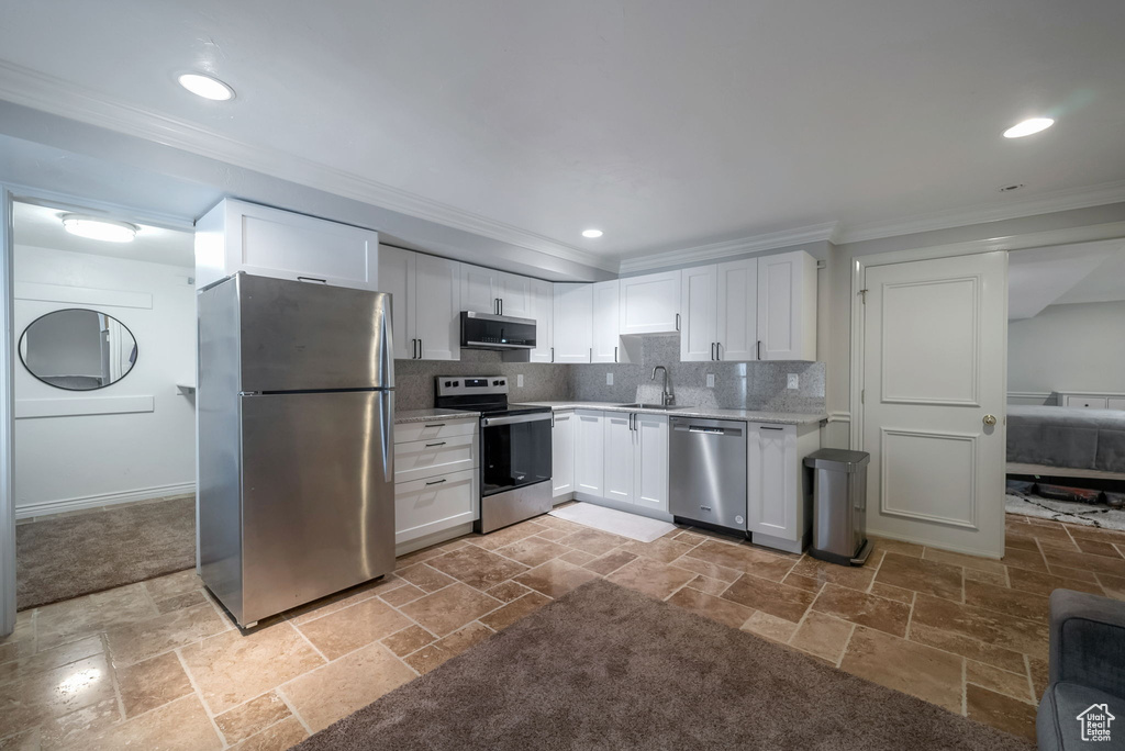 8035 S DANISH RD Cottonwood Heights, UT 84121