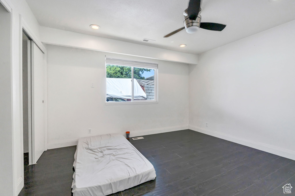 Photo 9 for MLS #2104816 at 4924 S Rayford Cir