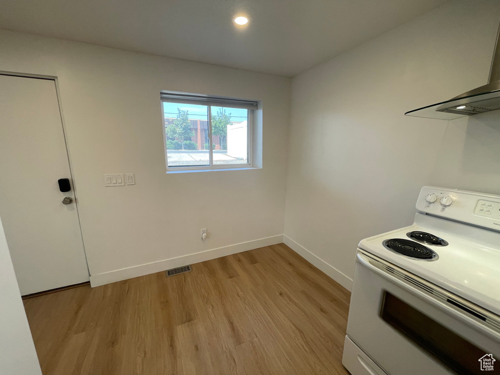 Photo 11 for MLS #2104817 at 311 E 3360 South