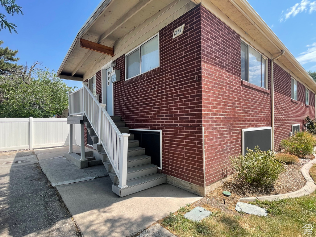 Photo 5 for MLS #2104817 at 311 E 3360 South