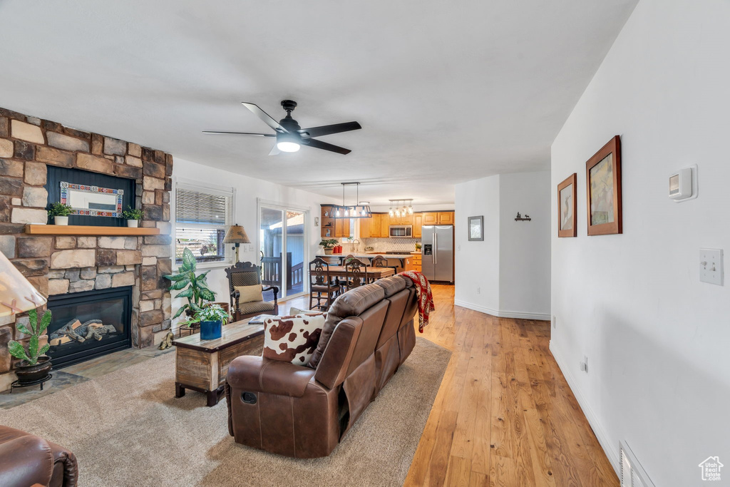 Photo 5 for MLS #2104847 at 13932 S Emmeline Dr