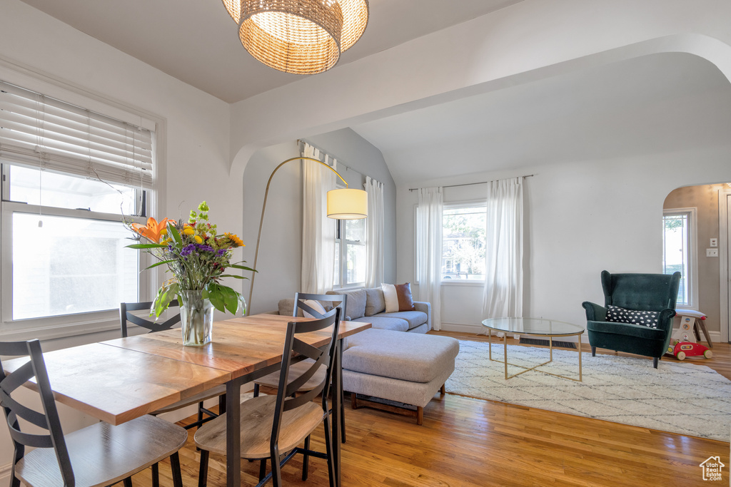 Photo 7 for MLS #2104859 at 1451 24th St