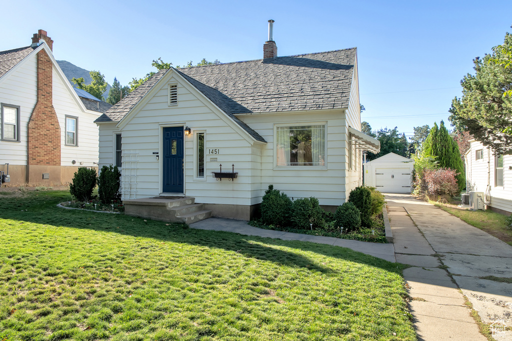 Photo 2 for MLS #2104859 at 1451 24th St