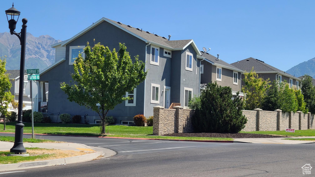 438 E RUE HUGO Vineyard, UT 84059