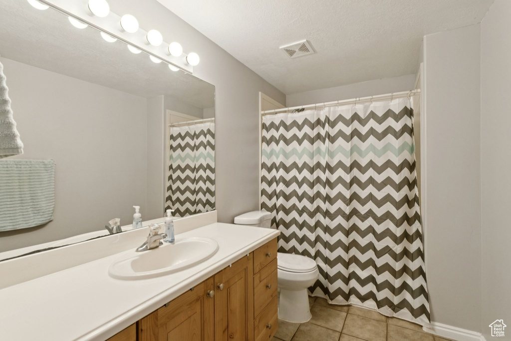 2136 W 2200 S Syracuse, UT 84075