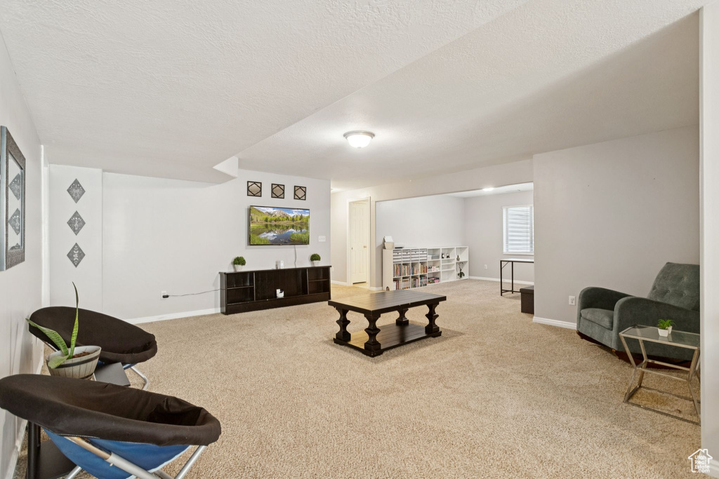 2136 W 2200 S Syracuse, UT 84075