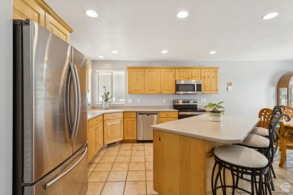 2136 W 2200 S Syracuse, UT 84075