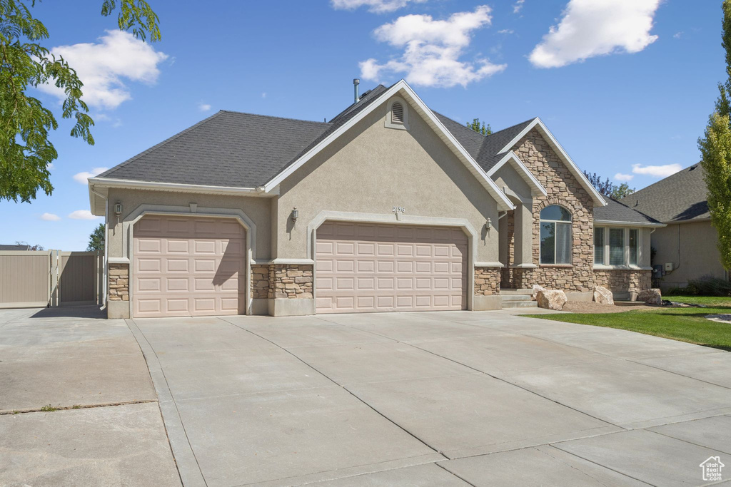 2136 W 2200 S Syracuse, UT 84075