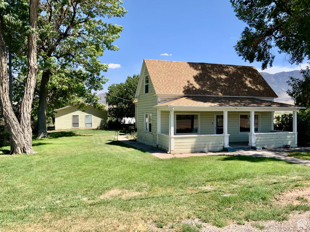 Photo 3 for MLS #2104878 at 630 N Main St