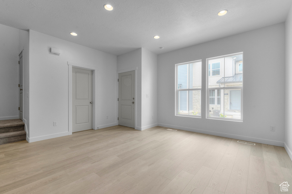 1826 N 3560 W Lehi, UT 84043