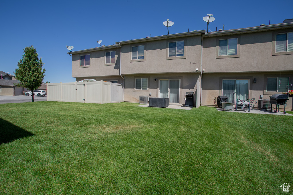 Photo 17 for MLS #2104896 at 121 W Arlington Way