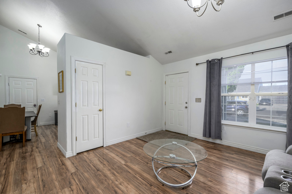 Photo 6 for MLS #2104901 at 3038 S Timeron Dr
