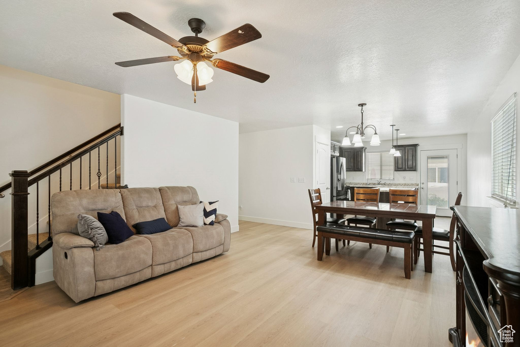 Photo 4 for MLS #2104904 at 13269 S Meadowside Dr