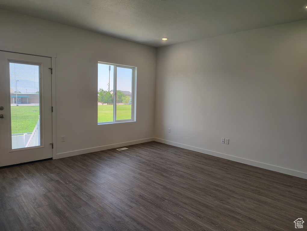 Photo 7 for MLS #2104922 at 2065 N Loxley Dr