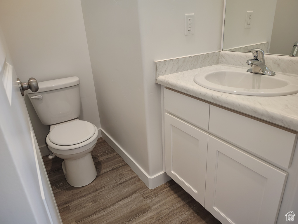 Photo 10 for MLS #2104922 at 2065 N Loxley Dr