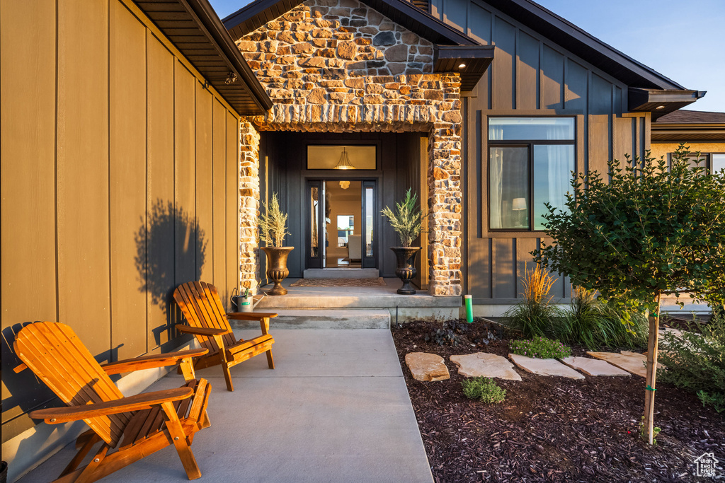 1662 E CLUFF LN Lake Point, UT 84074