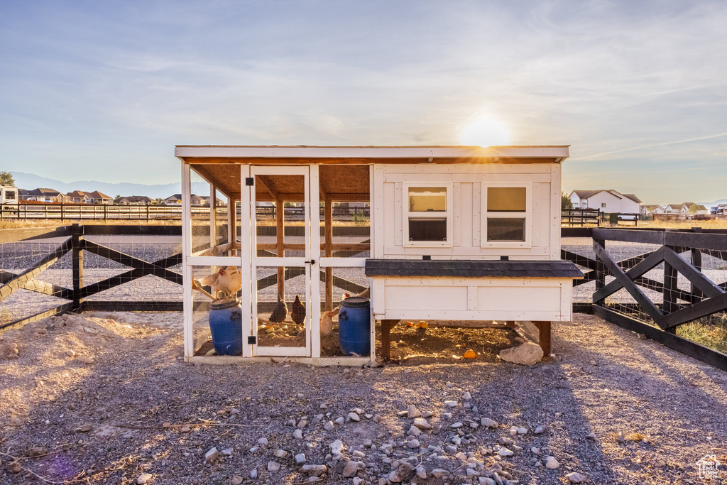 1662 E CLUFF LN Lake Point, UT 84074