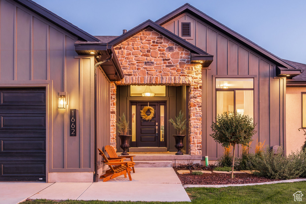 1662 E CLUFF LN Lake Point, UT 84074