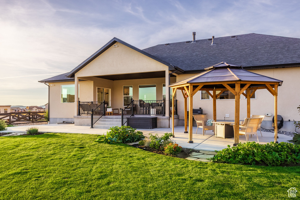 1662 E CLUFF LN Lake Point, UT 84074
